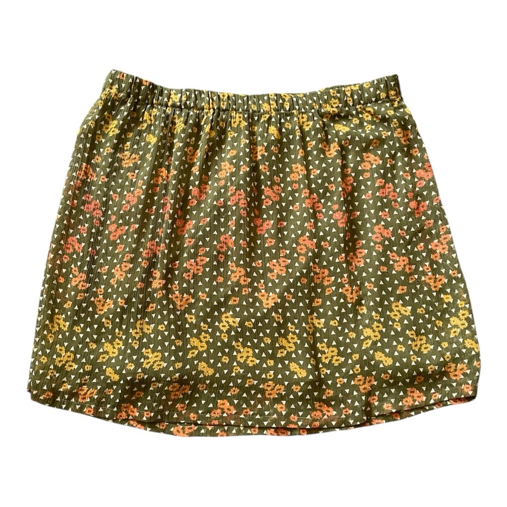 #131, Mossimo Supply Co. Green and orange lined mini skirt, size L